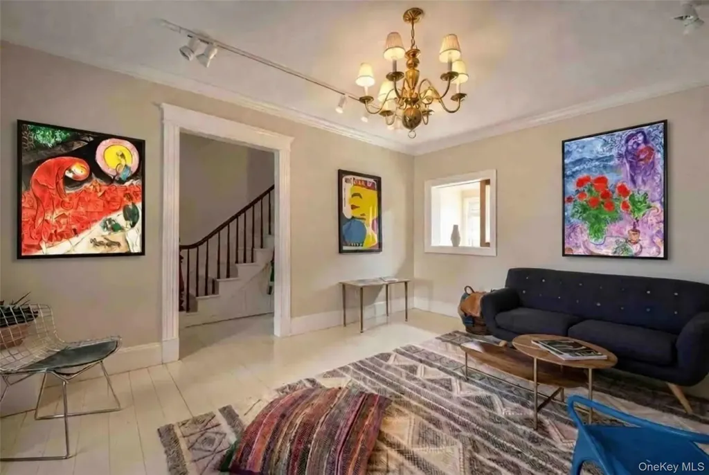 556 State Street Hudson NY 12534