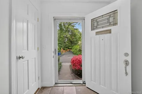 163 St Nicholas Avenue Bronxville NY 10708