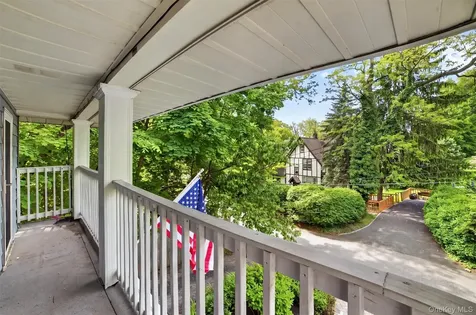 163 St Nicholas Avenue Bronxville NY 10708