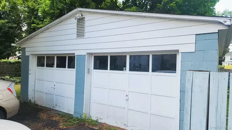 51 Lincoln Avenue Poughkeepsie NY 12601