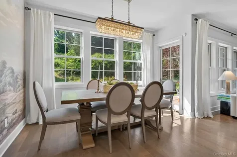 23 Honeysuckle Lane Rye Brook NY 10573