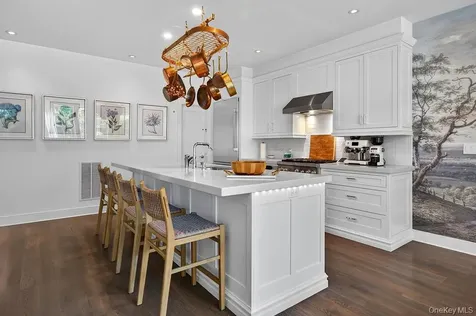 23 Honeysuckle Lane Rye Brook NY 10573