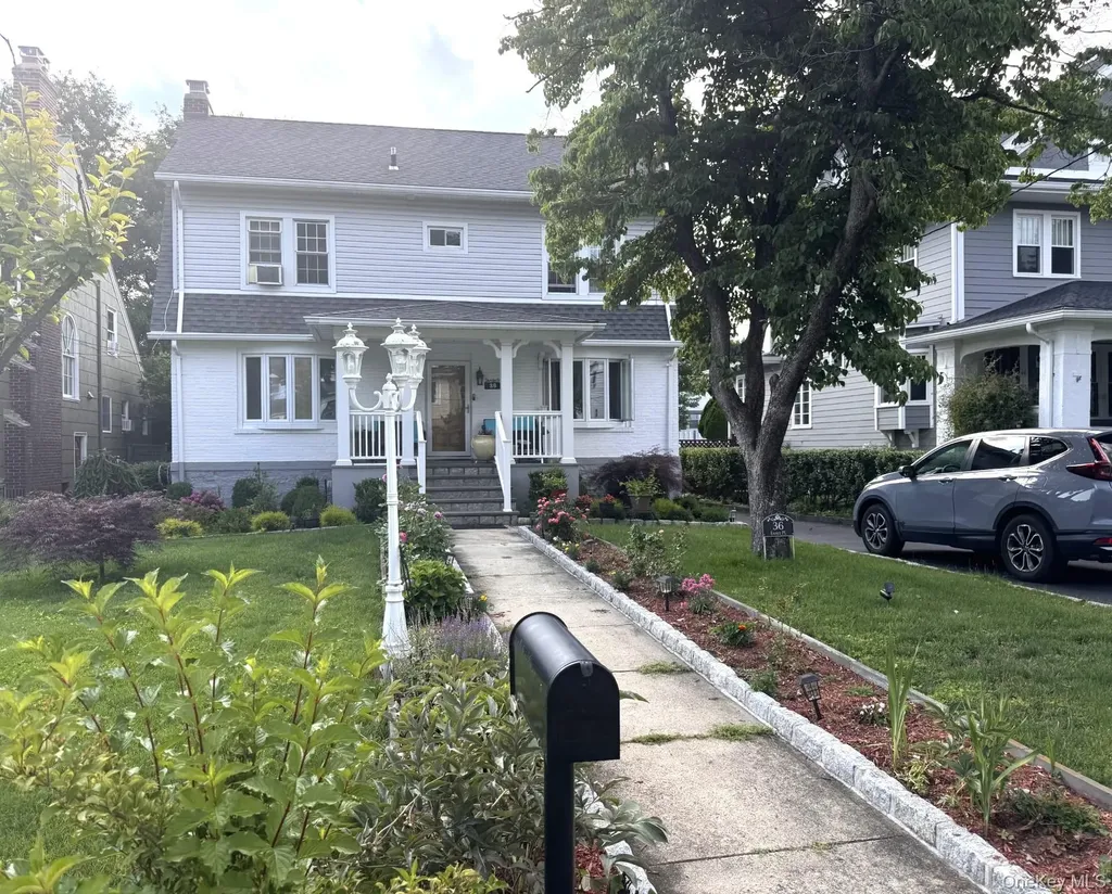 36 Earle Place New Rochelle NY 10801