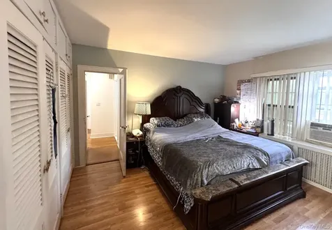 36 Earle Place New Rochelle NY 10801
