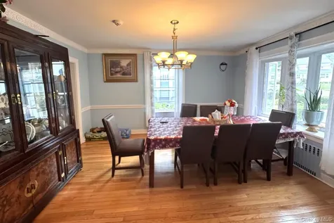 36 Earle Place New Rochelle NY 10801
