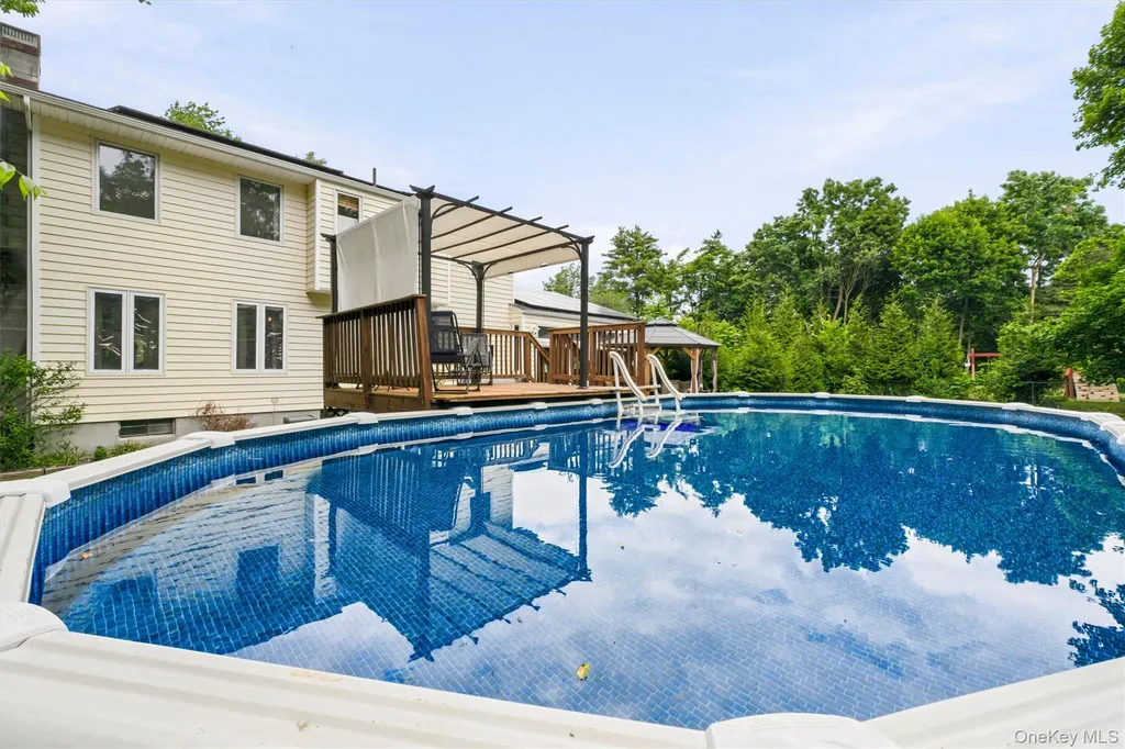 10 Concord Road Fishkill NY 12524