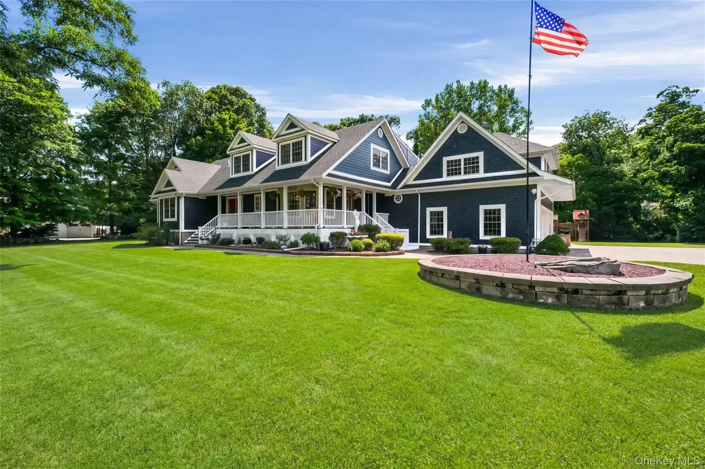 13 Gilbert Lane Putnam Valley NY 10579
