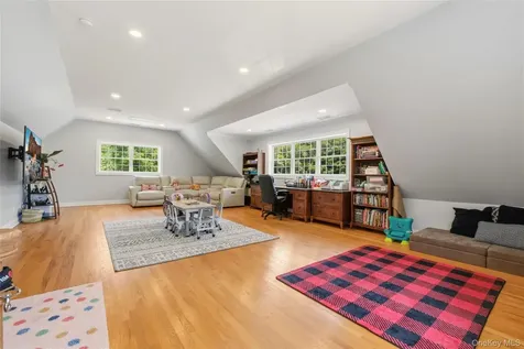 13 Gilbert Lane Putnam Valley NY 10579