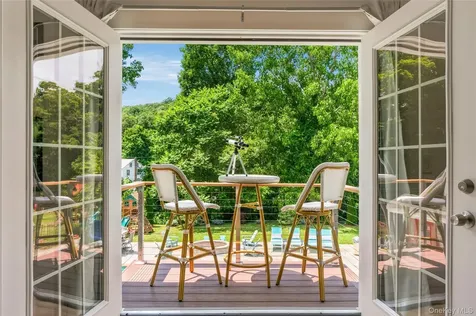 13 Gilbert Lane Putnam Valley NY 10579