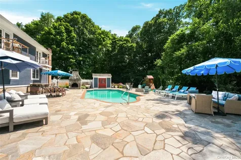 13 Gilbert Lane Putnam Valley NY 10579