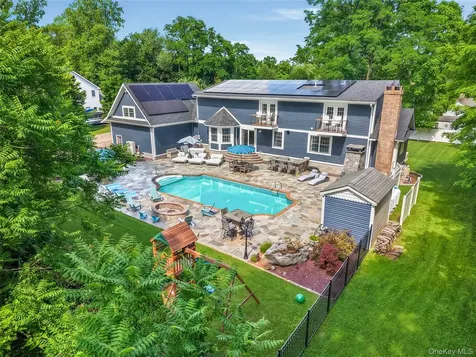 13 Gilbert Lane Putnam Valley NY 10579