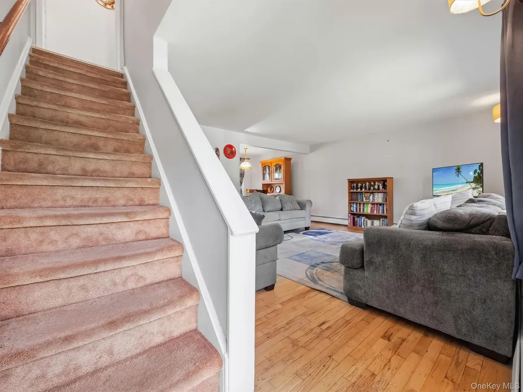 11 Hollow Drive New City NY 10956