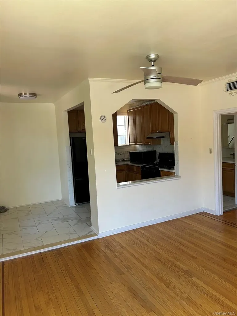 1585 New York Avenue Brooklyn NY 11210