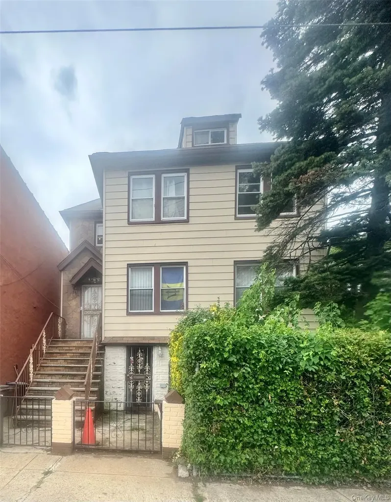 670 E 98th Street Brooklyn NY 11236