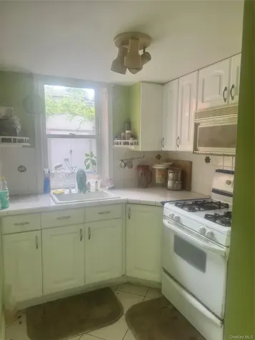 670 E 98th Street Brooklyn NY 11236