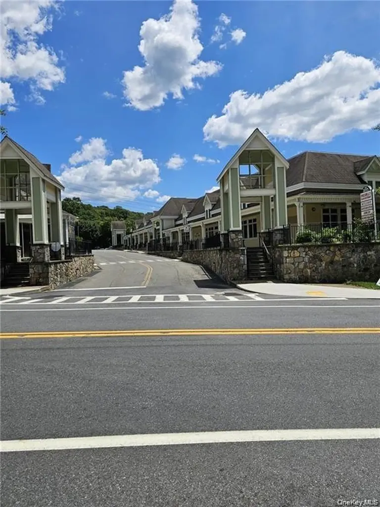 227 Saw Mill River Road Chappaqua NY 10546
