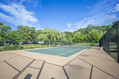 31 Pond Drive W Rhinebeck NY 12572