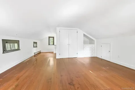 91 Slate Quarry Road Rhinebeck NY 12572