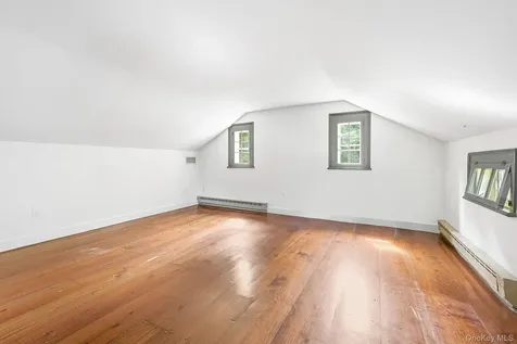 91 Slate Quarry Road Rhinebeck NY 12572