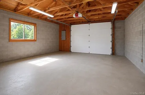 12 Cross Road Holmes NY 12531