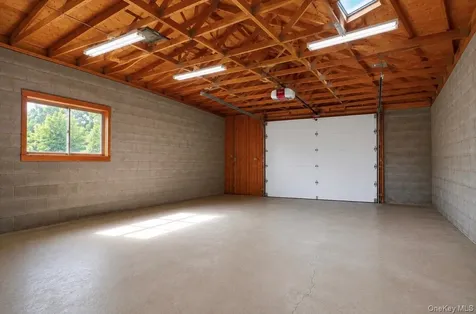 12 Cross Road Holmes NY 12531