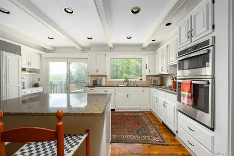 15 Horseshoe Lane Millerton NY 12546
