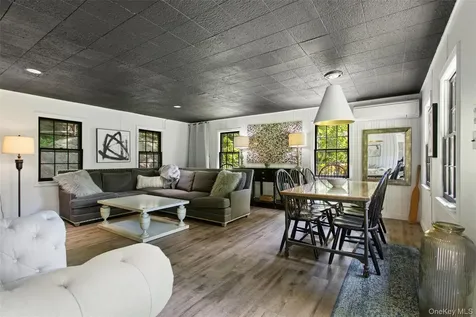 35 Old Snake Hill Road Pound Ridge NY 10576