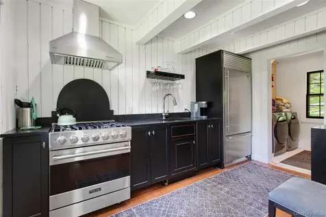 35 Old Snake Hill Road Pound Ridge NY 10576
