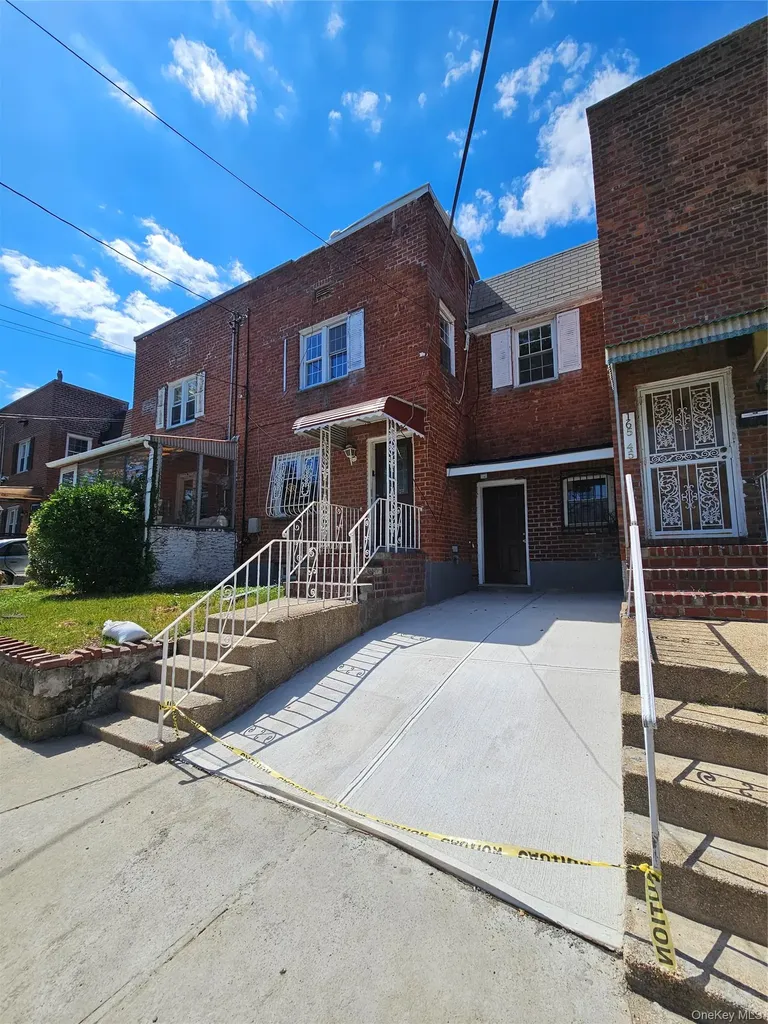 16543 144th Terrace Springfield Gardens NY 11434