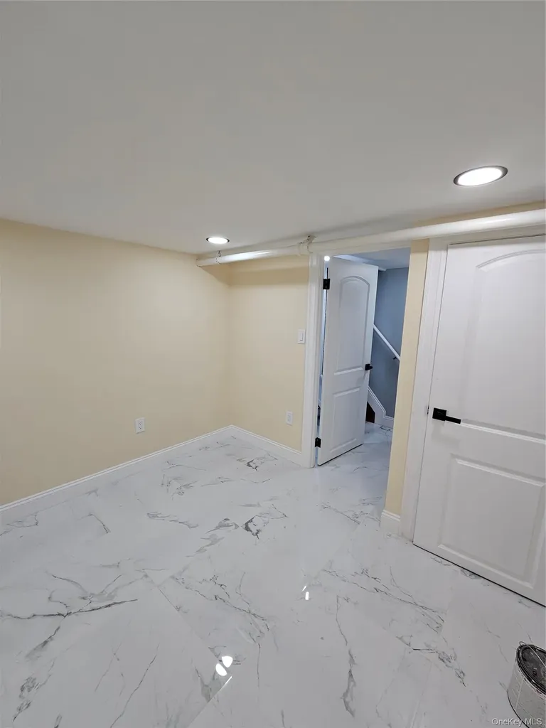 16543 144th Terrace Springfield Gardens NY 11434