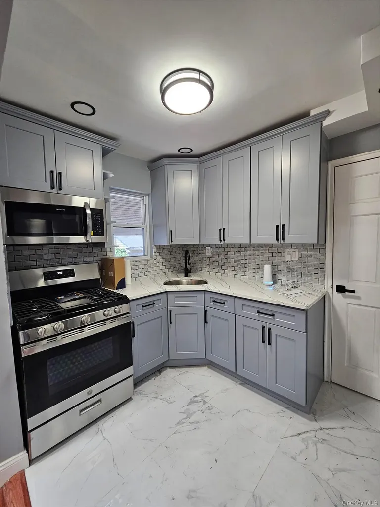 16543 144th Terrace Springfield Gardens NY 11434