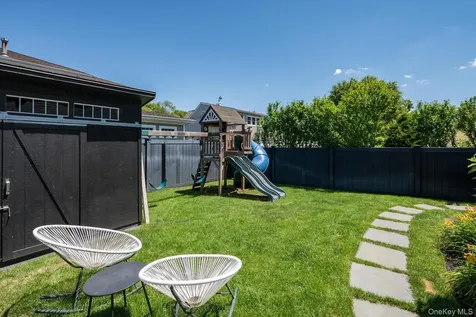 131 Fairview Road Massapequa NY 11758