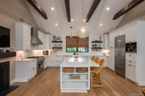 131 Fairview Road Massapequa NY 11758