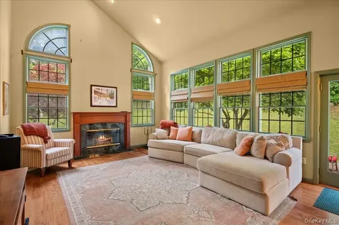 27 Gideon Reynolds Road Cross River NY 10518