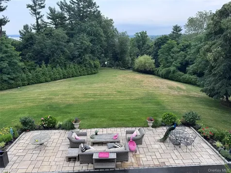 314 Mill Hill Road Mill Neck NY 11765