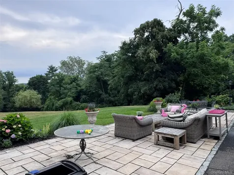 314 Mill Hill Road Mill Neck NY 11765
