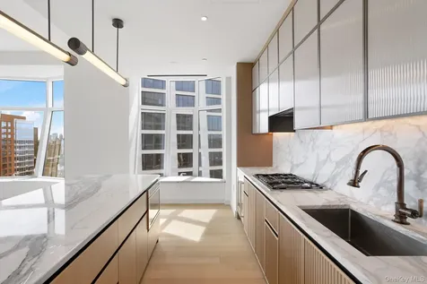 515 W 18th Street New York (manhattan) NY 10011