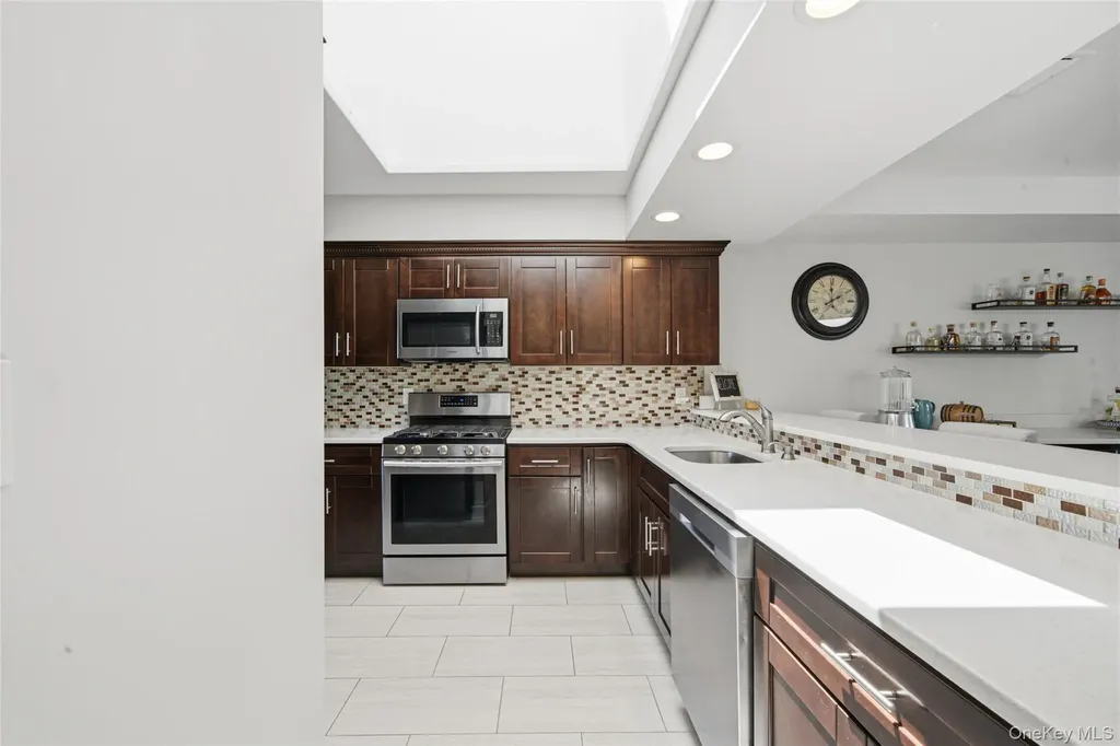 103 Fox Hill Drive Baiting Hollow NY 11933