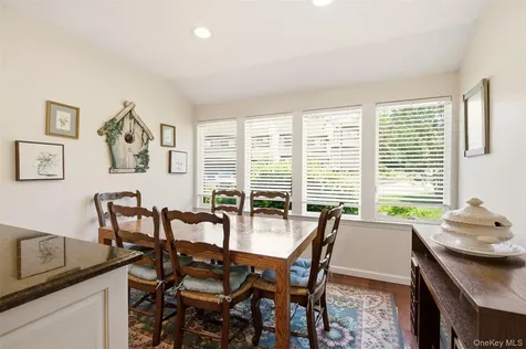112 The Glen Glen Head NY 11545