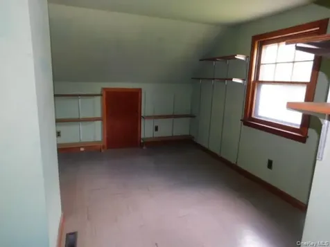 20 Farm Lane Hyde Park NY 12538