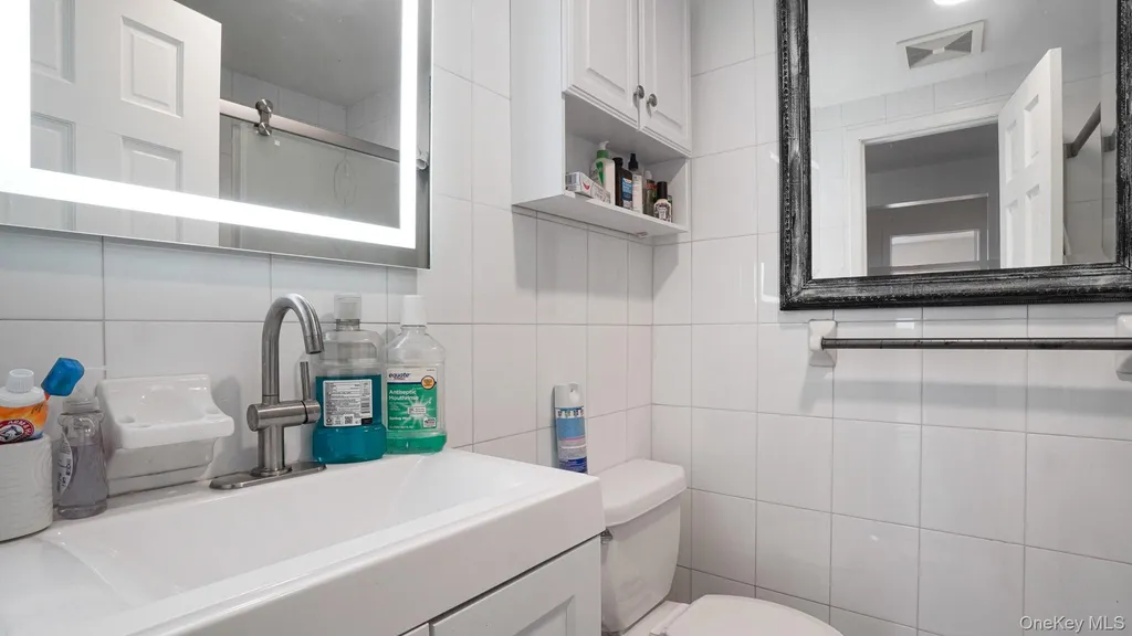 2694 Dorothy Street Bellmore NY 11710