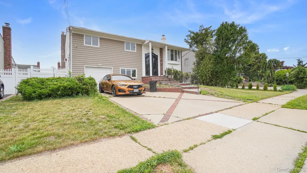 2694 Dorothy Street Bellmore NY 11710