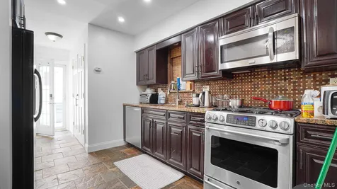 2694 Dorothy Street Bellmore NY 11710