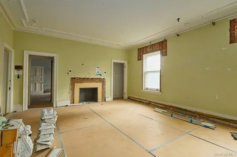 118 Tower Hill Road W Tuxedo Park NY 10987