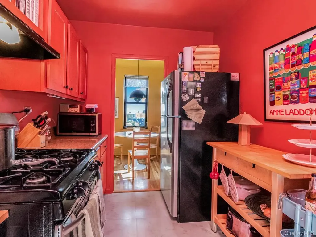 3840 Greystone Avenue Bronx NY 10463