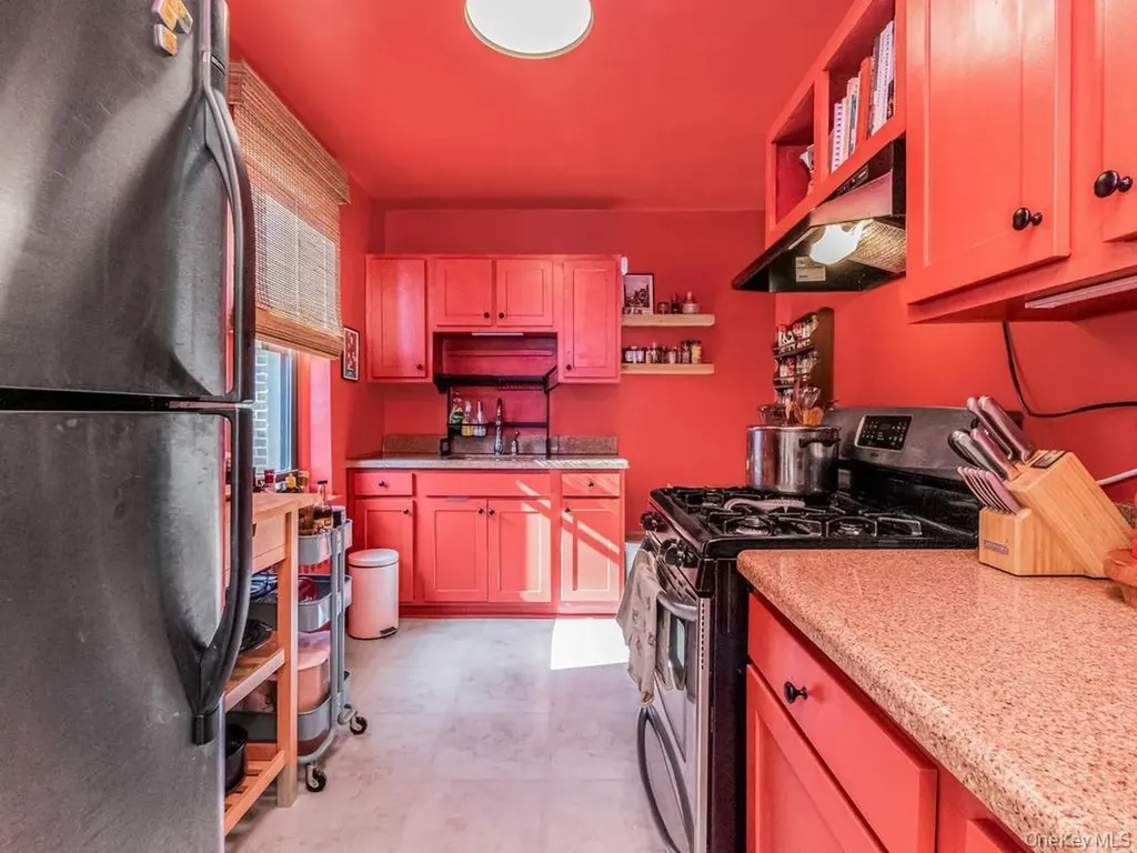 3840 Greystone Avenue Bronx NY 10463