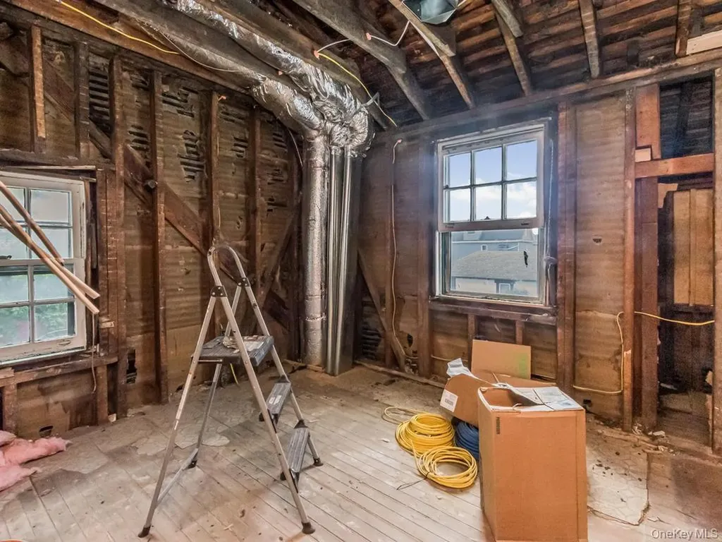 484 E 5th Street Mount Vernon NY 10553