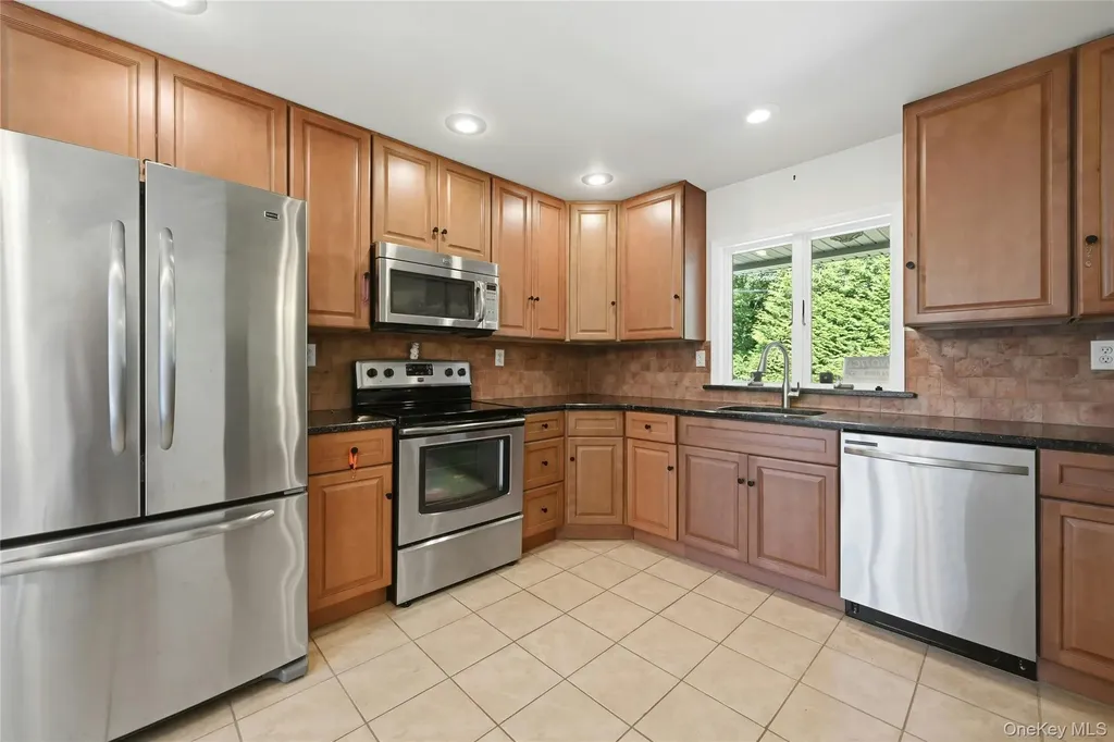 76 Lyman Road East Patchogue NY 11772