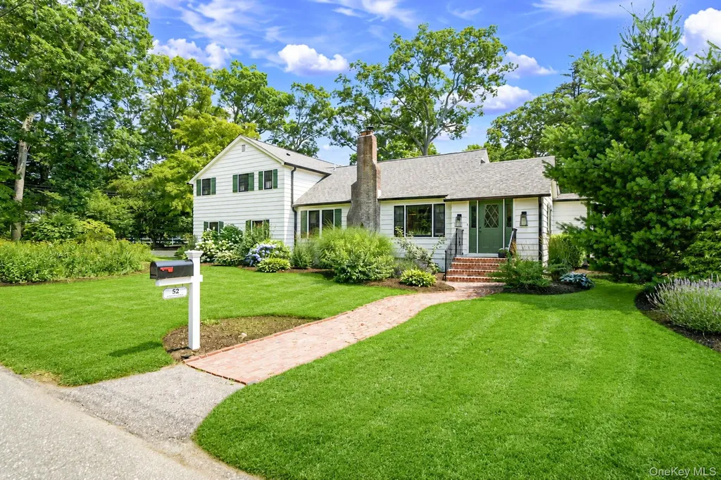 52 Albermarle Avenue Huntington Station NY 11746