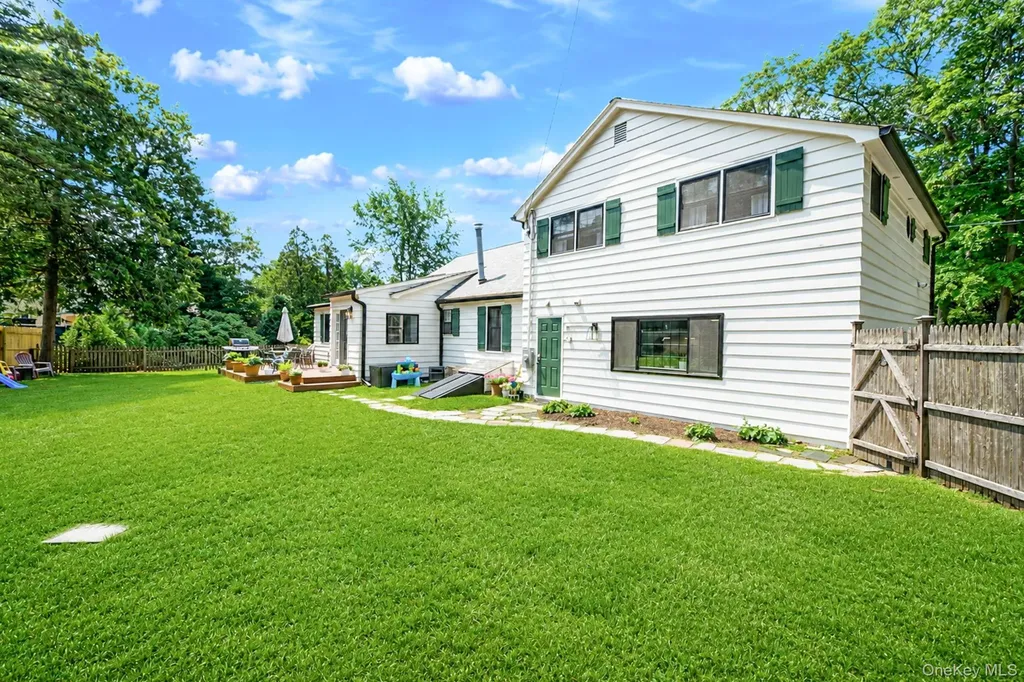 52 Albermarle Avenue Huntington Station NY 11746